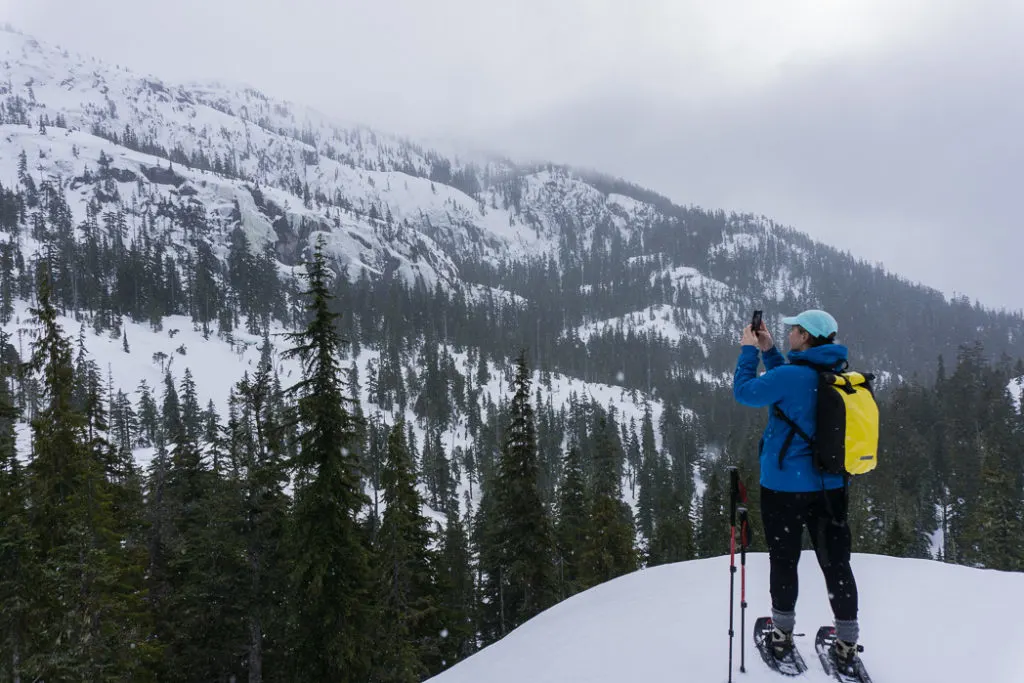 Winter Hiking for Beginners: 17 Essential Tips for Cold Weather Hiking