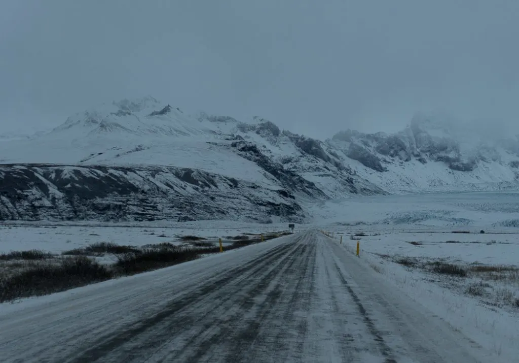 Skaftafell in winter. Iceland roads in winter. A winter week in Iceland. Iceland in January. 35 Photos that will make you want to go to Iceland in winter.