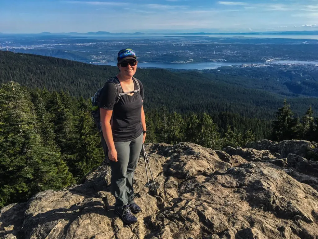 Women's Hiking Gear to Fit Your Body Type - Recommendations From