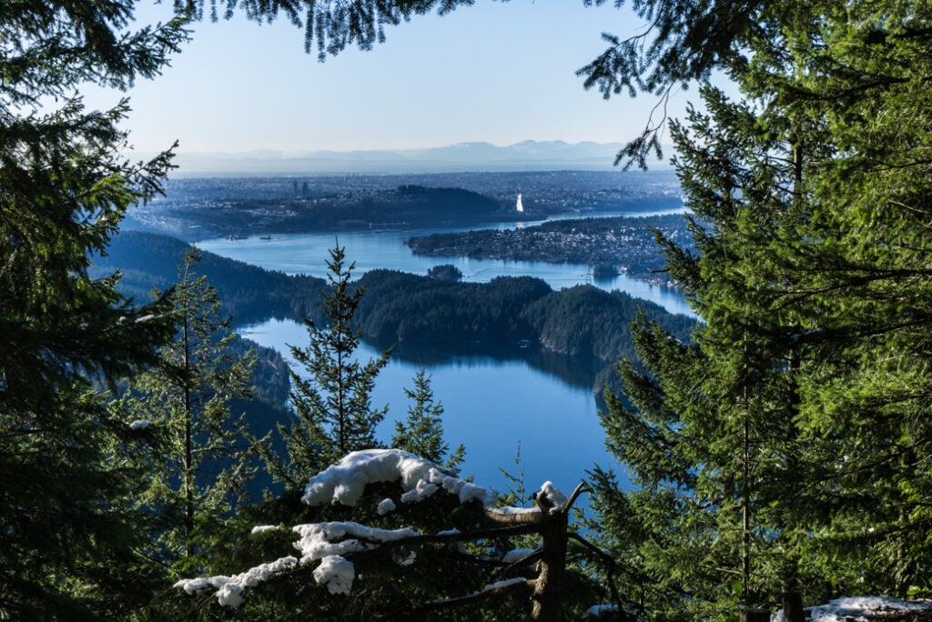 The view from the Diez Vistas hike near Buntzen Lake. You can get to this Vancouver hike on transit.