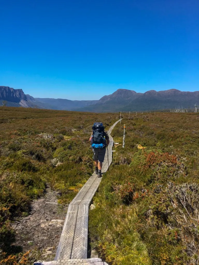 Walking on the Overland Track. Get your info on the standard 6-Day Overland Track Itinerary plus lots of itinerary options for 4 to 12 day trips.