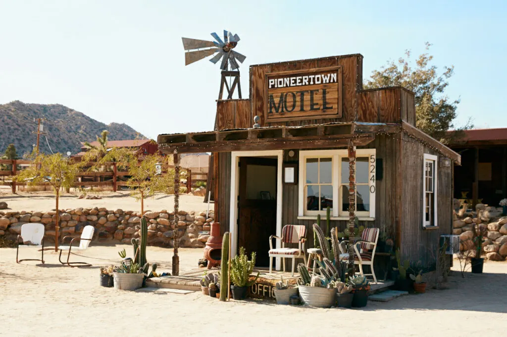 A cute cowboy-style cabin at the Pioneertown Motel in Joshua Tree, California