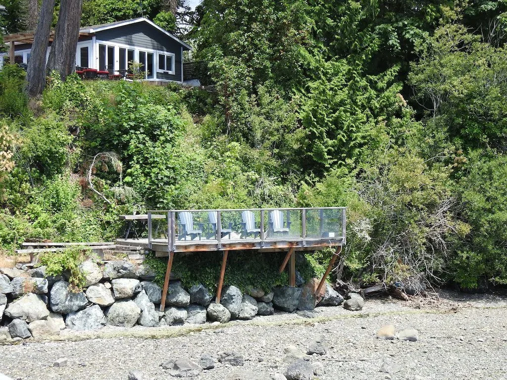 Oceanside cottage in Sooke, BC