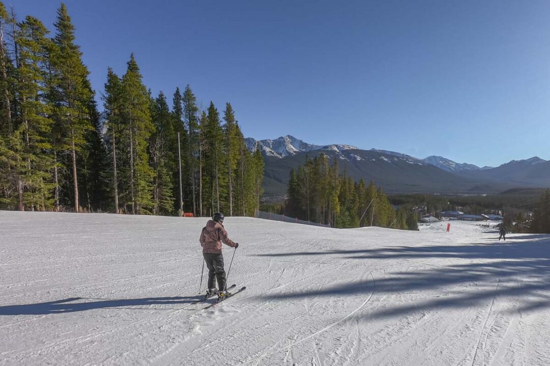 15 Best Things to Do in Canmore in Winter