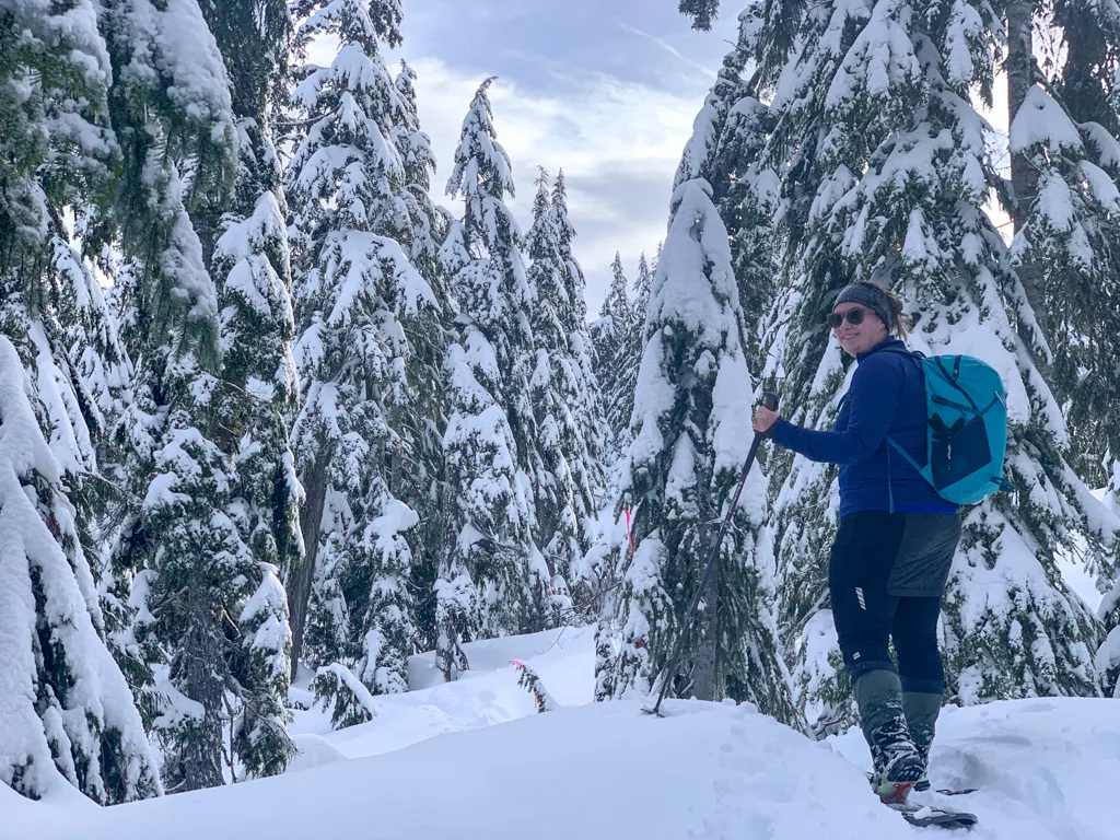 Best Insulated Skirts to Keep Your Butt Warm on the Trails