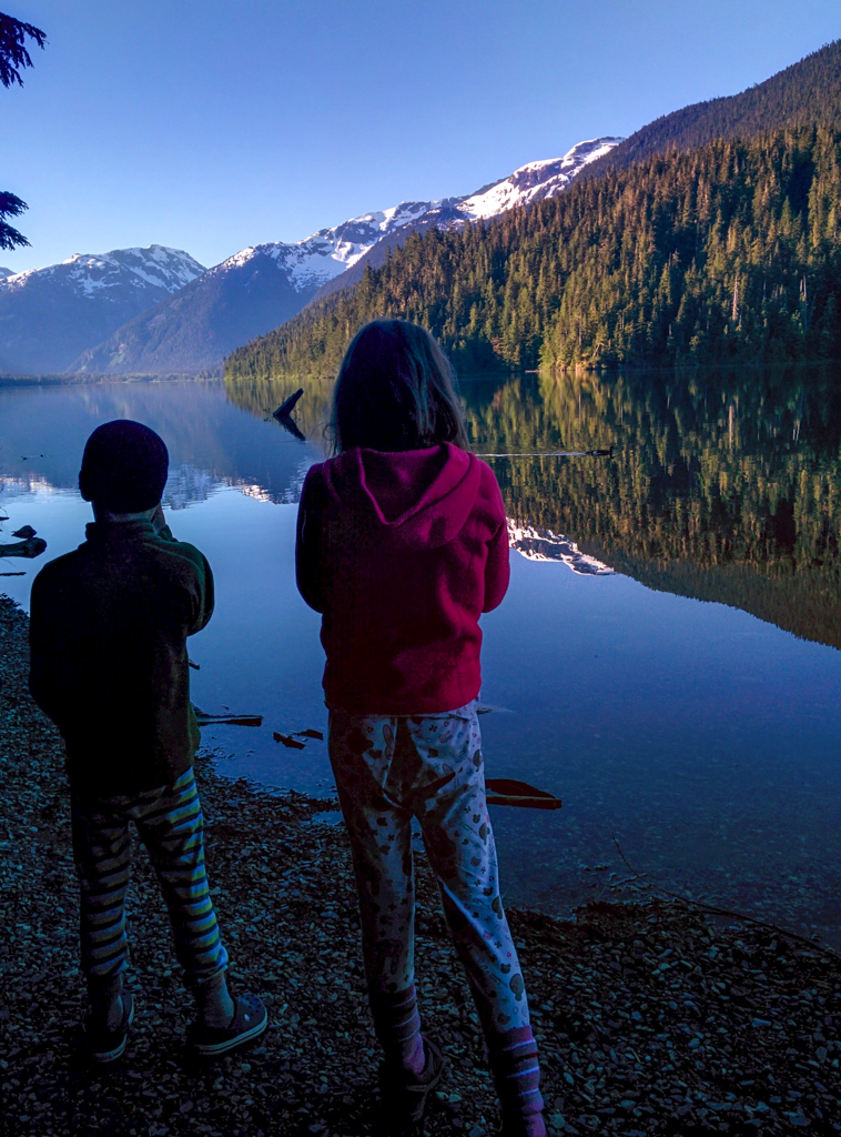 Kids backpacking at Cheakamus Lake near Whistler