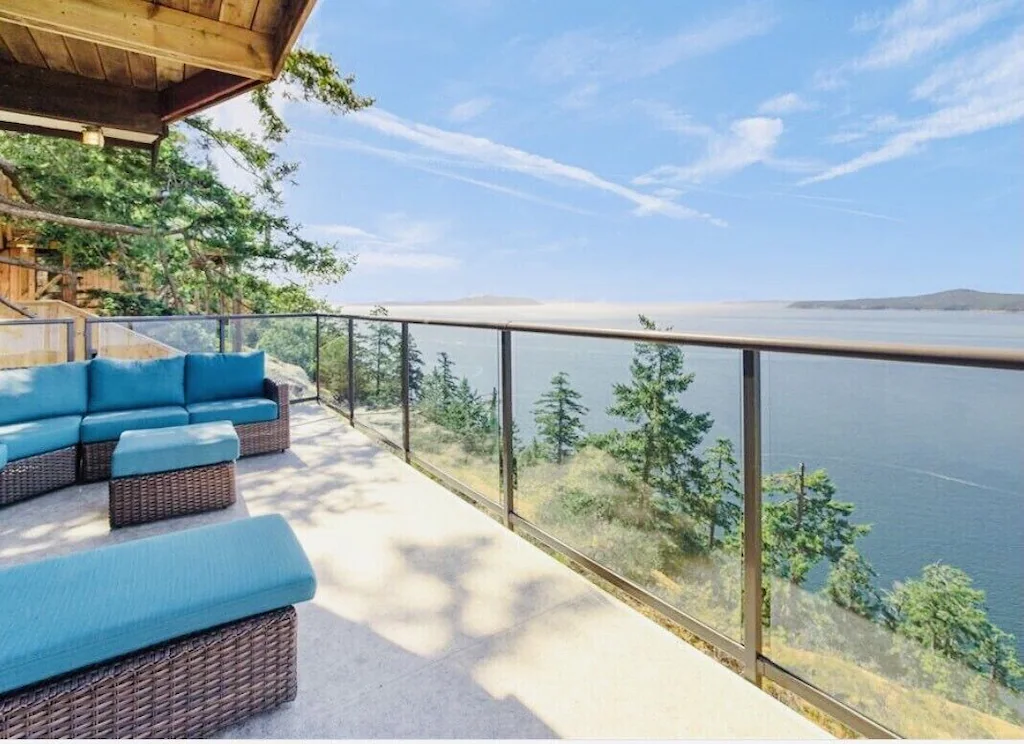 Ocean view cabin on Pender Island