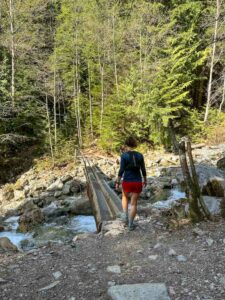 Magnesia Creek log bridge on the Tunnel Bluffs trail