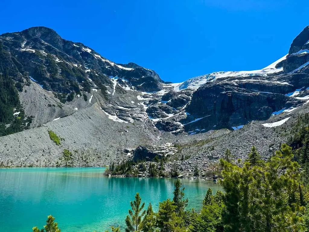 Glaciers on the slopes above Upper Joffre Lake