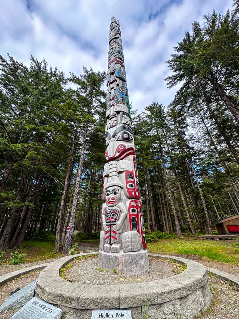 Memorial pole at Hiellen Village in Haida Gwaii