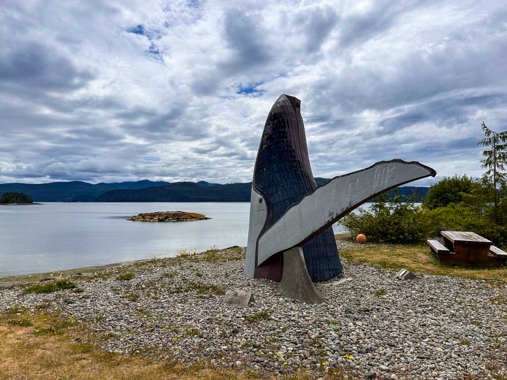 Whale sculpture outside the Daajing Giids visitor centre