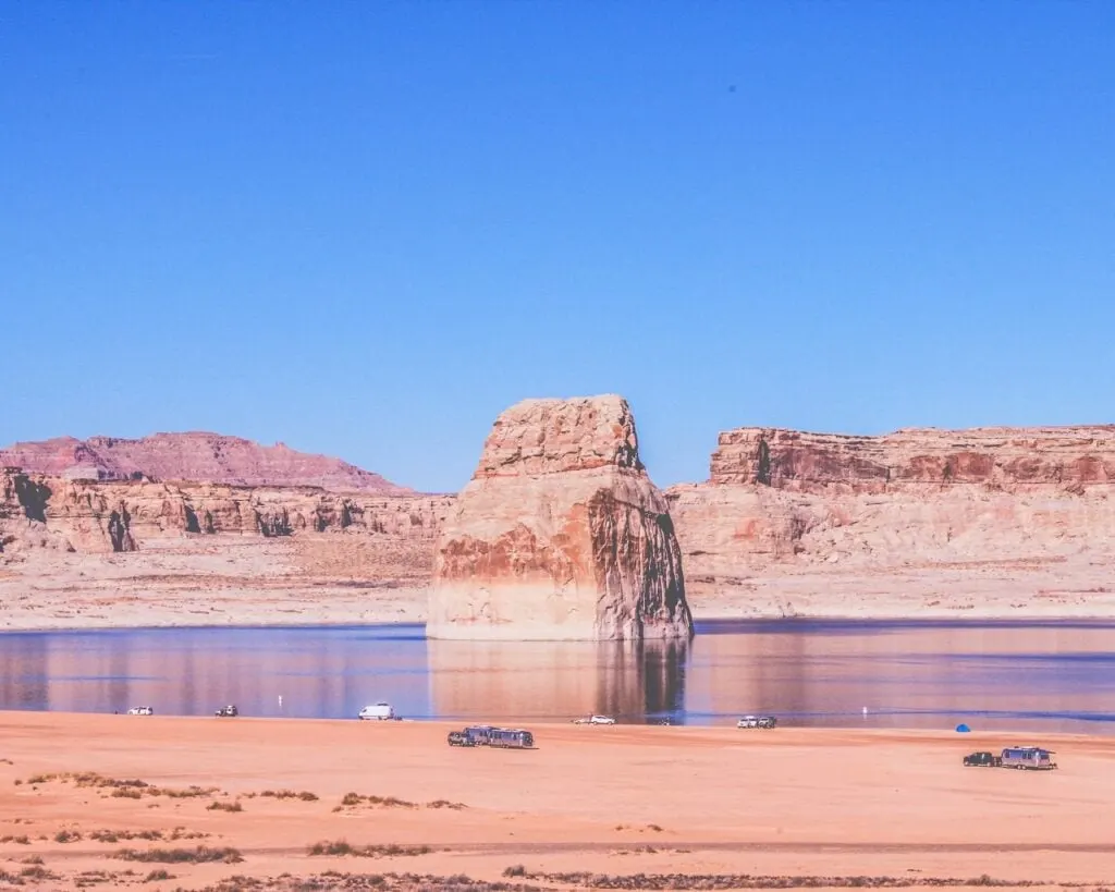 Camping at Lone Rock Beach near Page, Arizona