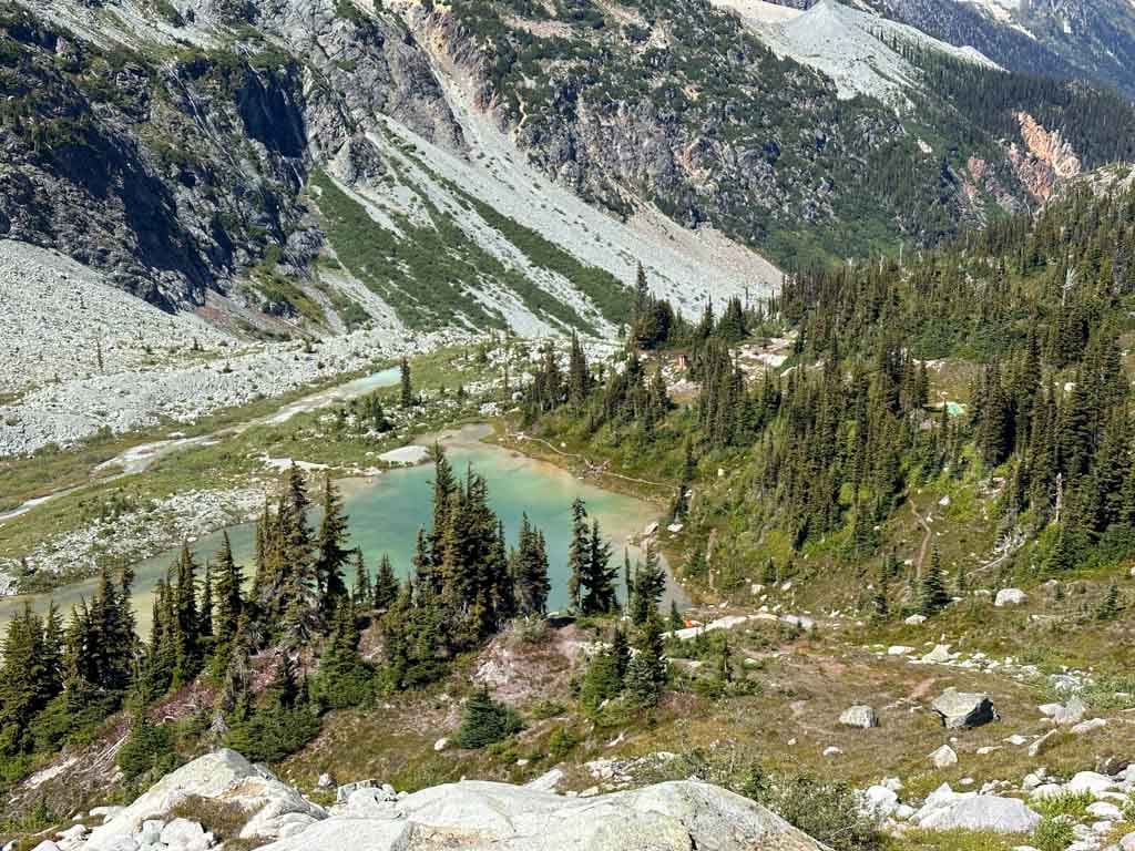 A turquoise lake in a sub-alpine bowl