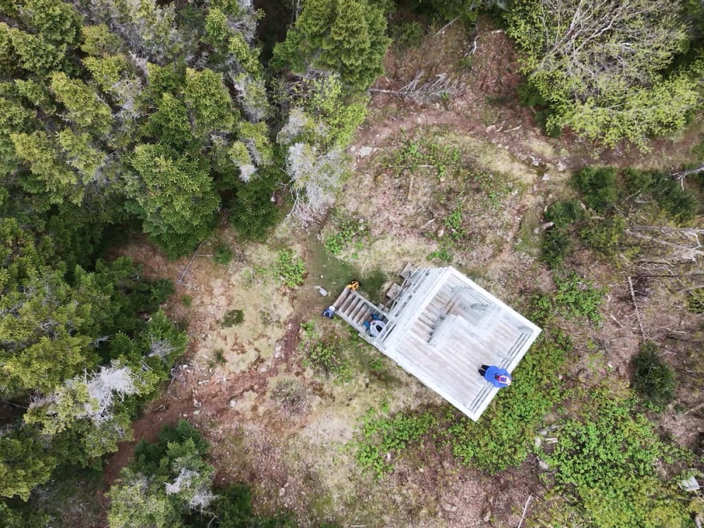 Top down drone shot of the viewing tower at the Top of Twillingate