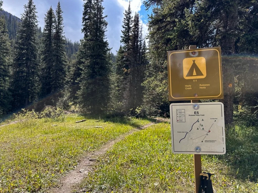 Sign at the entrance to Healy Creek Camp