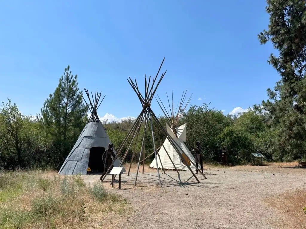 Outdoor exhibits at the Nk'Mip Desert Cultural Centre