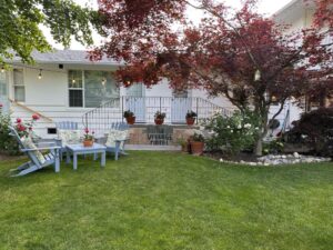 The garden at the Village Motel in Naramata