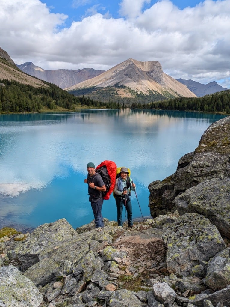 Climbing up the screen slope at the far end of Myosotis Lake