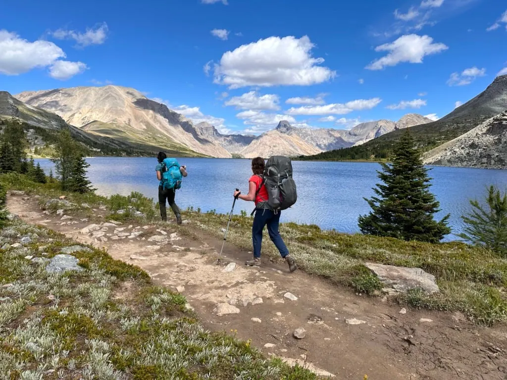 Hikers on the trail around Ptarmigan Lake in Banff National Park