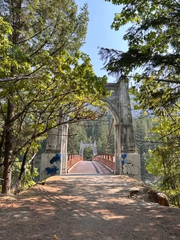 Alexandra Bridge