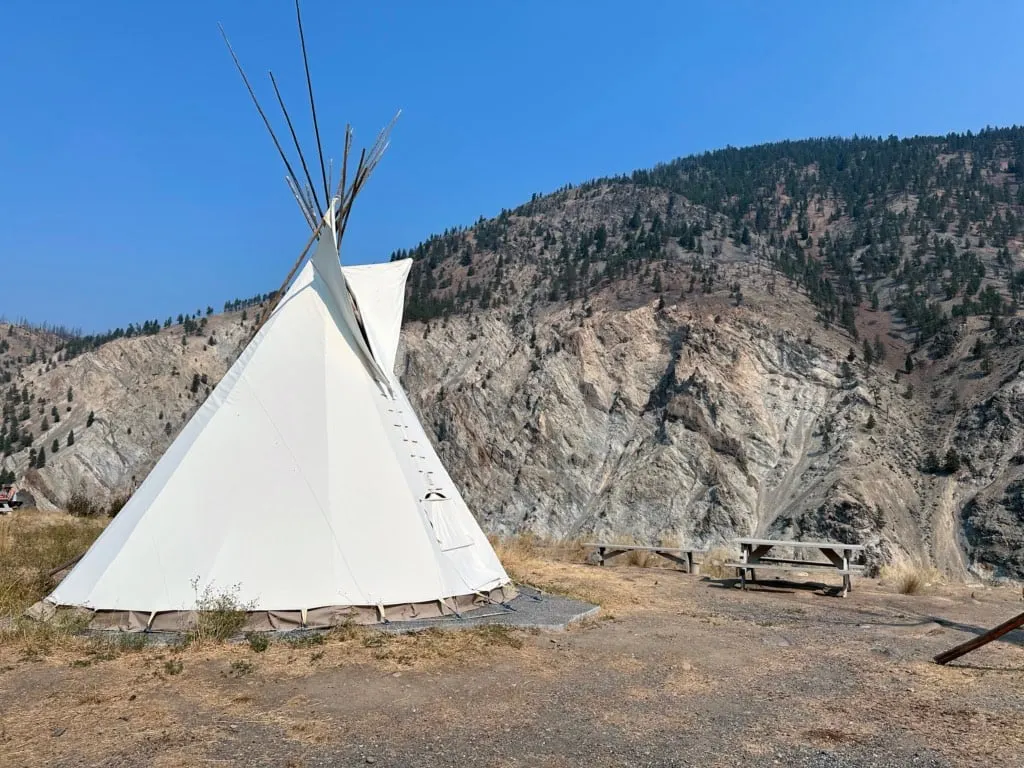 A teepee at the campground at Kumsheen Rafting