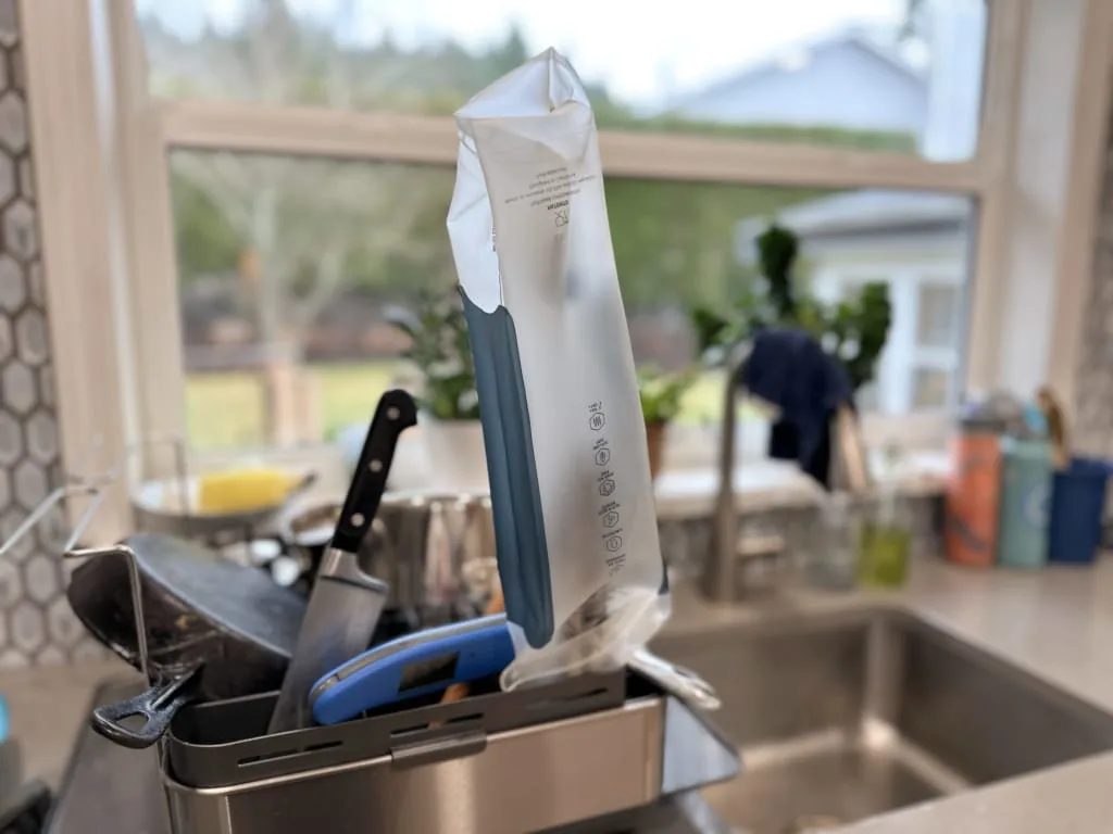 HydraPak Contour Reservoir drying inside out