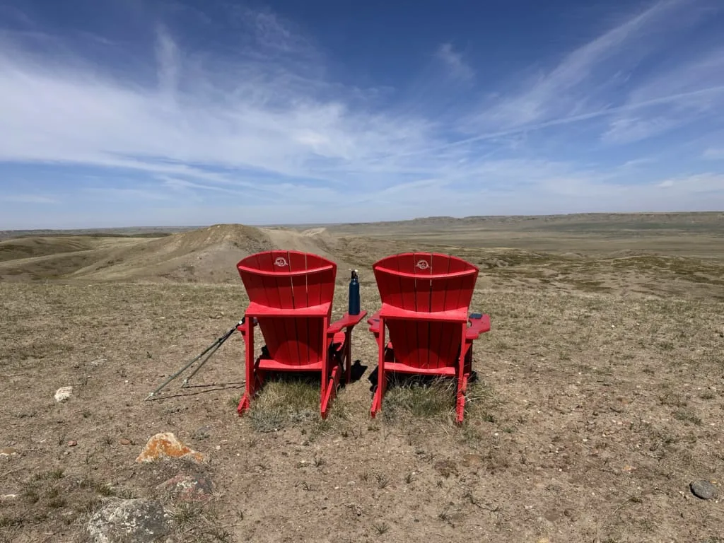 Parks Canada red chairs on the Broken Hills Trail