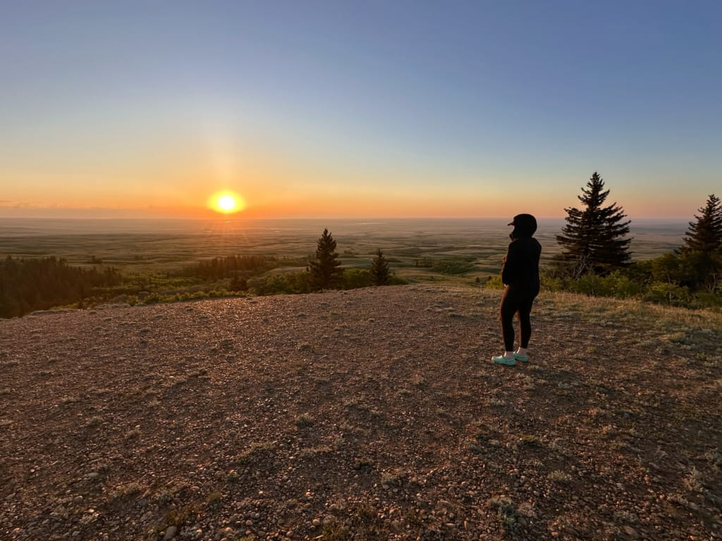 Sunset from the Bald Hills viewpoint in Cypress Hills Interprovincial Park