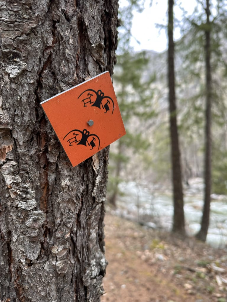 Trail marker in Stein Valley Nlaka'pamux Heritage Park